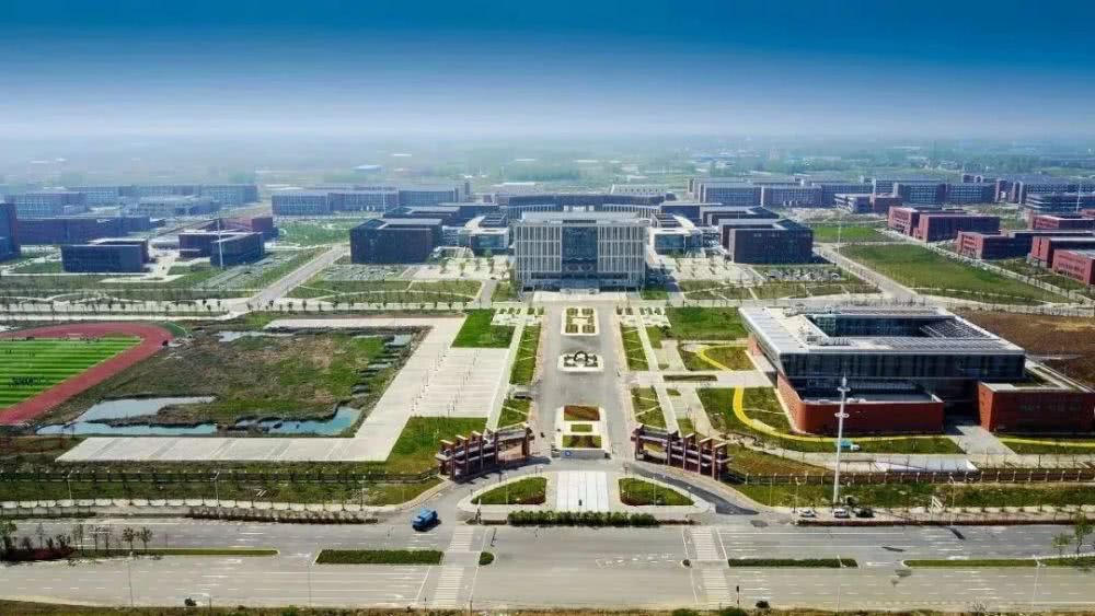 张韬权校园生活1