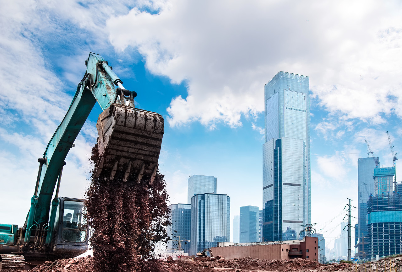 挖掘机施工现场