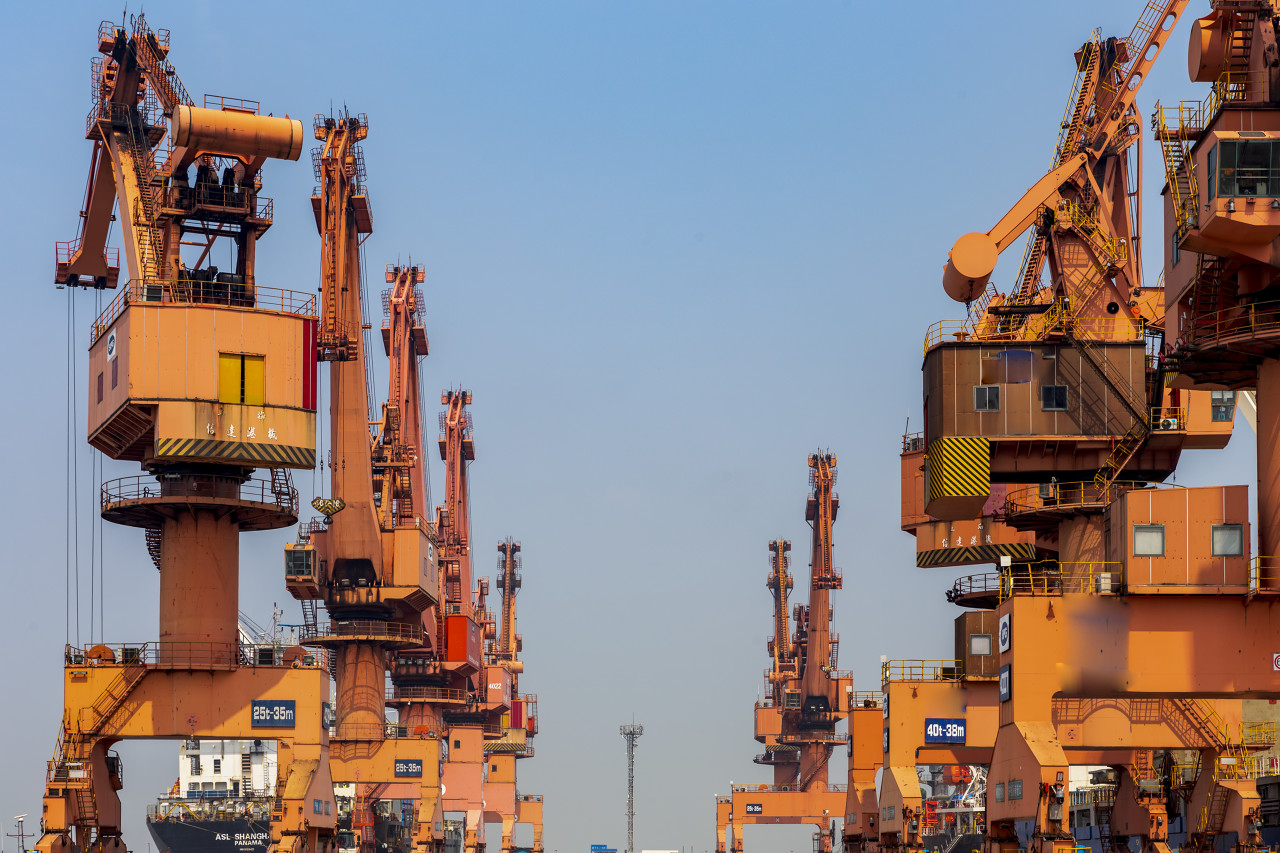 港口集装箱吊车案例